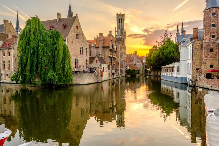 Brugge stelt warmtezoneringsplan voor aan minister Crevits